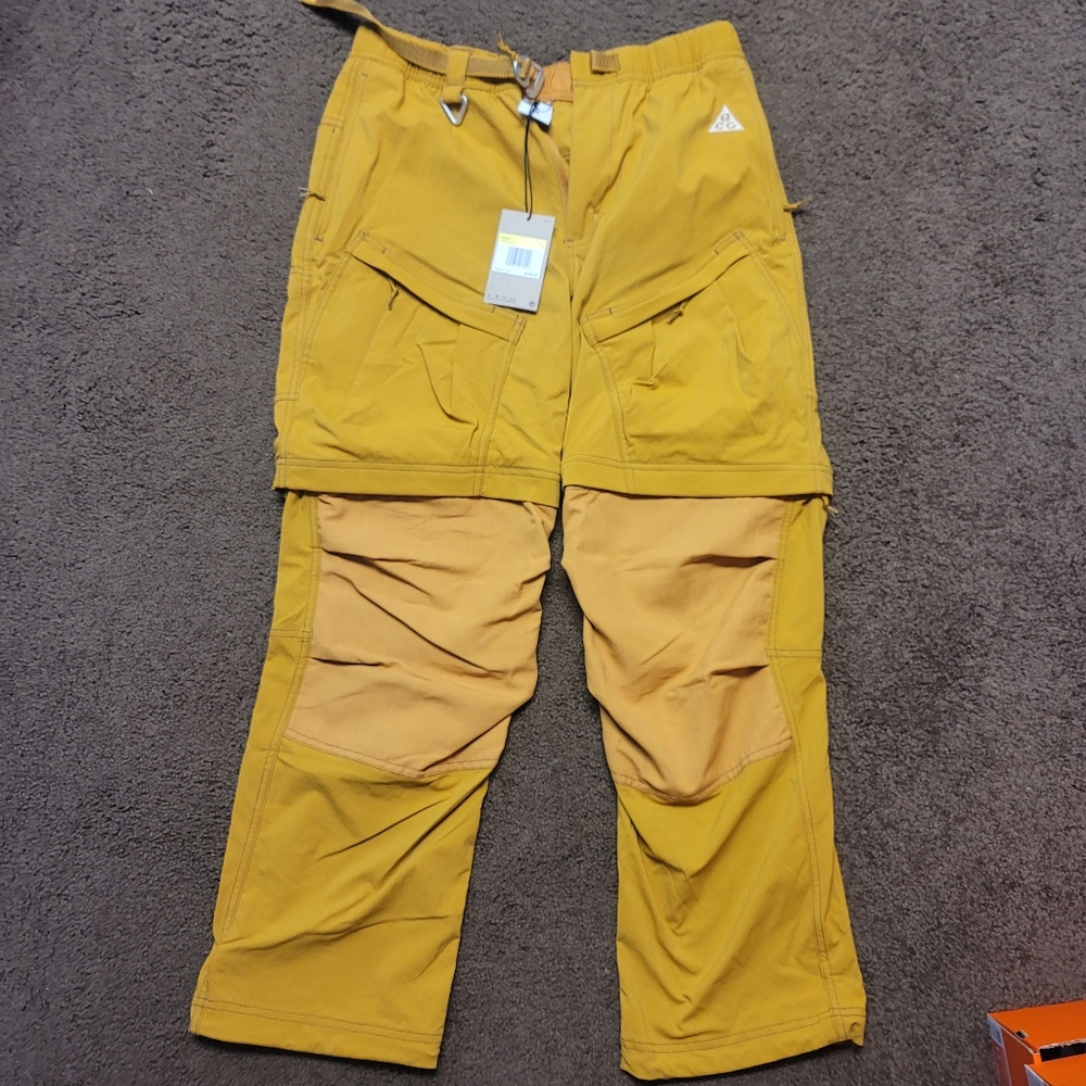 Nike ACG Smith Summit Cargo Pants Mustard Yellow Convertible Mens S DN3943-727